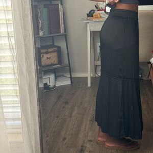 Rachel Zoe Black Pleated Maxi Skirt